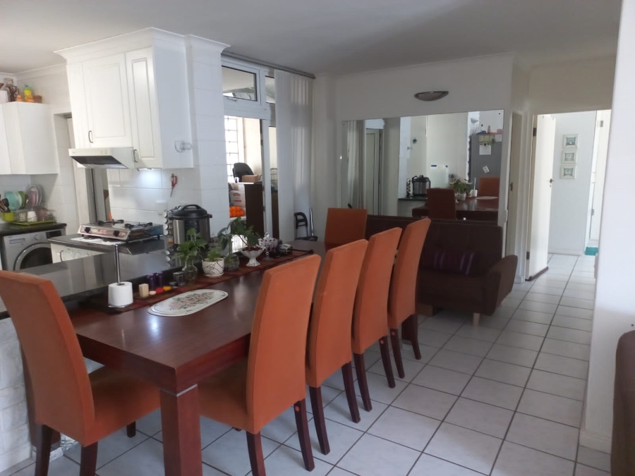 2 Bedroom Property for Sale in Harbour Island Western Cape